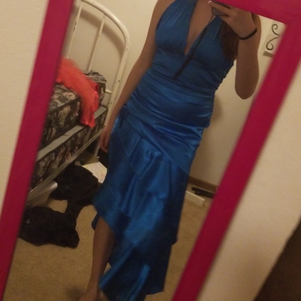 Blue dress - Picture 7 of 7